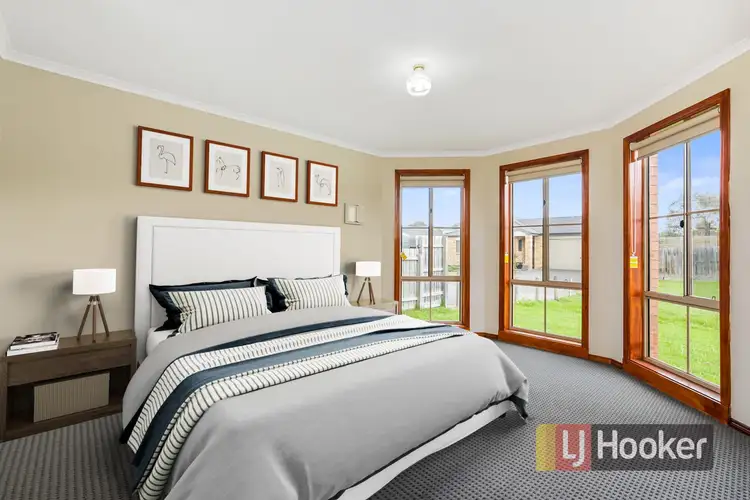 Fourth view of Homely house listing, 14 Rossi Close, Pakenham VIC 3810