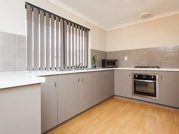 Seventh view of Homely villa listing, 1/16A Bert Street, Gosnells WA 6110