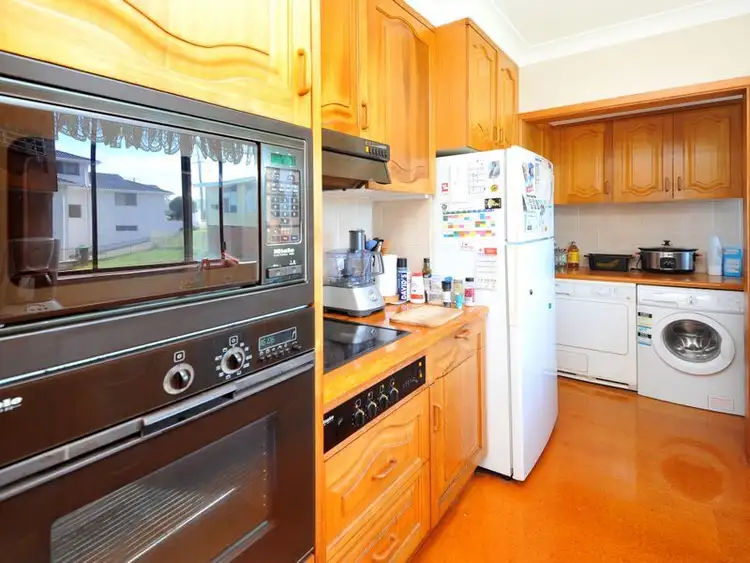 Second view of Homely unit listing, 2/148 Edinburgh Street, Coffs Harbour NSW 2450