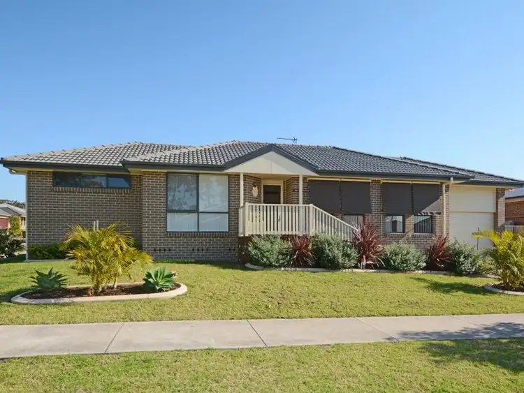 Main view of Homely villa listing, 2/17 Macrae Street, East Maitland NSW 2323