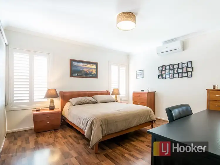 Fifth view of Homely house listing, 8 Brando Court, Endeavour Hills VIC 3802