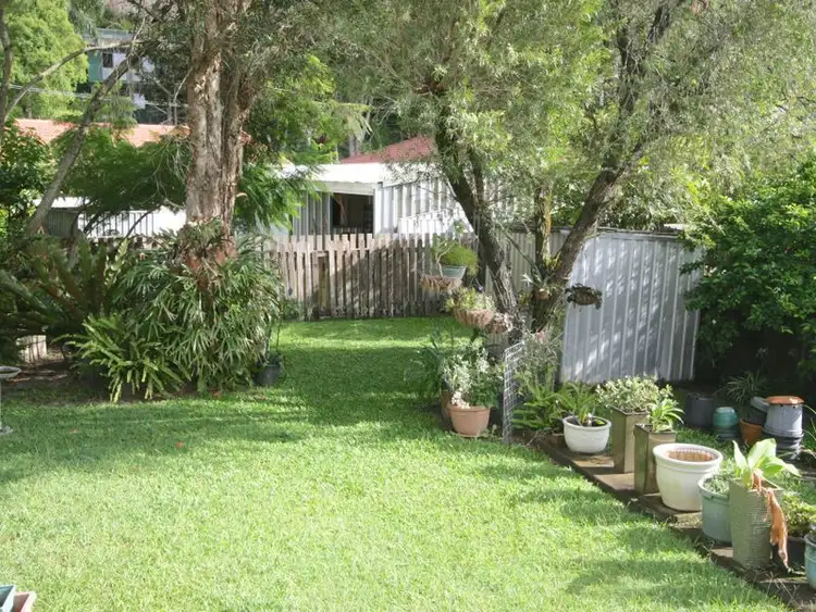 Second view of Homely semi-detached listing, 2/5 St Kilda Crescent, Tweed Heads West NSW 2485