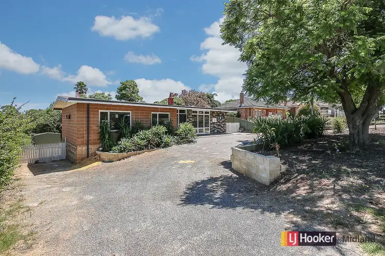 13 Hamilton Terrace, Greenmount WA 6056