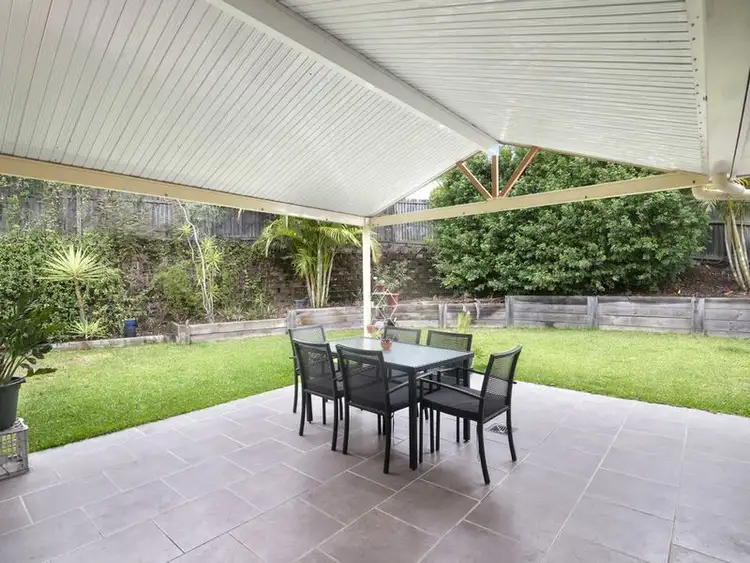 1/4 Paramount Place, Oxenford QLD 4210