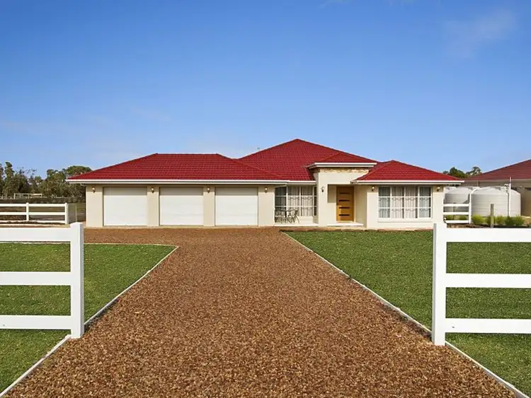 Main view of Homely house listing, 35 Cavallo Crescent, Hidden Valley VIC 3756