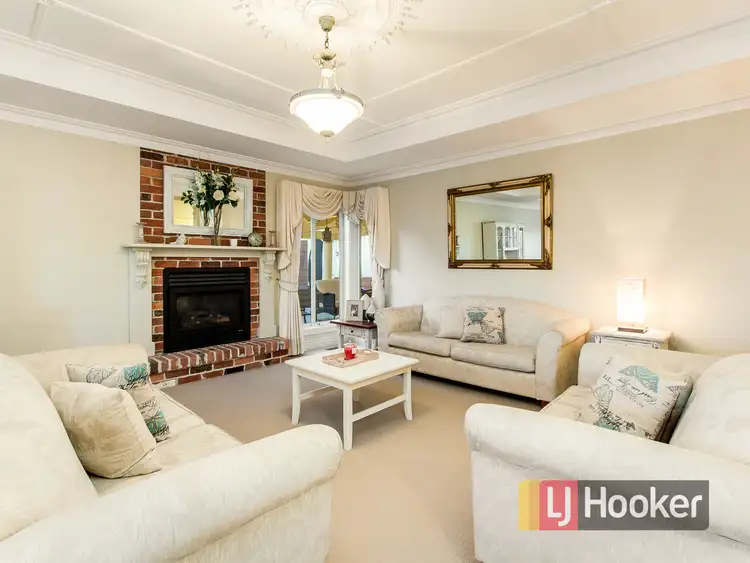 Sixth view of Homely house listing, 6 Valda Close, Berwick VIC 3806