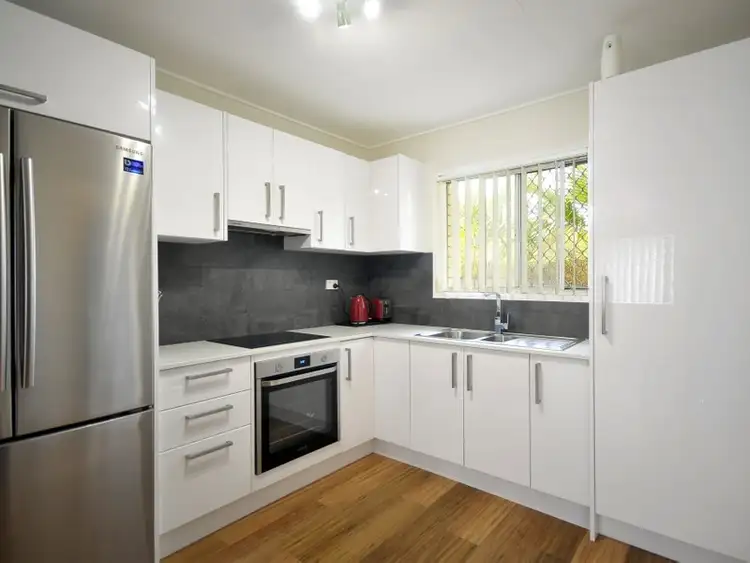 Fifth view of Homely unit listing, 2/22 Twenty Seventh Avenue, Palm Beach QLD 4221