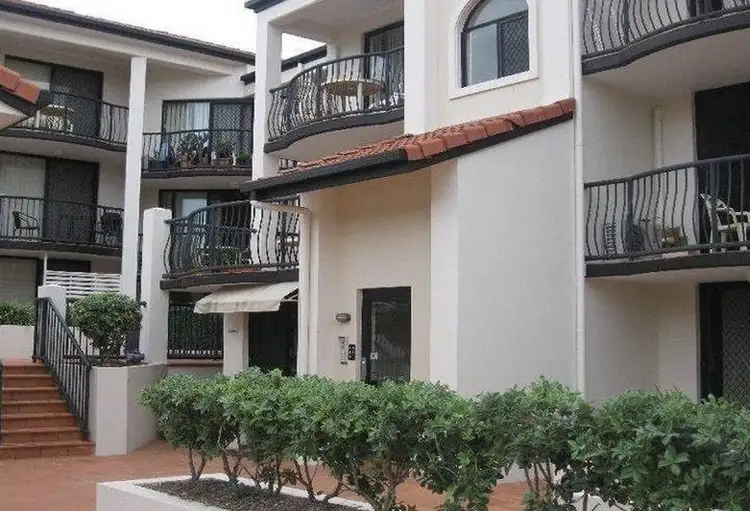 38/11 Owens Lane, Southport QLD 4215
