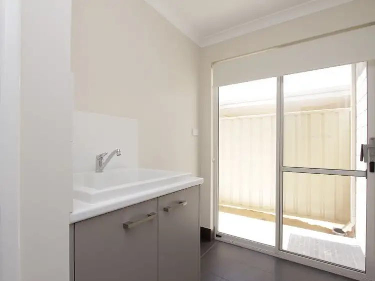 Seventh view of Homely house listing, 27 Latteri Turn, Aubin Grove WA 6164