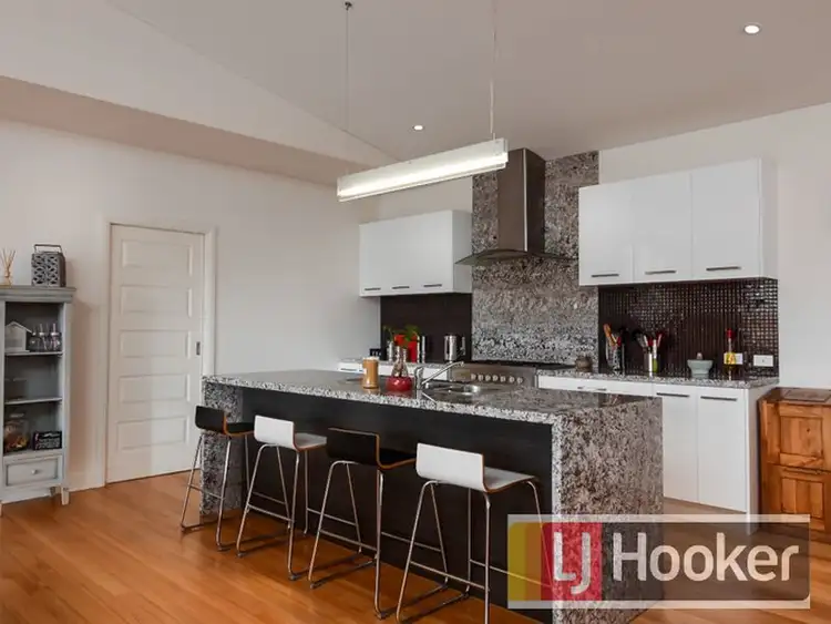 Fourth view of Homely house listing, 2 Chloe Court, Beaconsfield VIC 3807