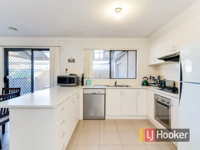 Main view of Homely house listing, 6 Karwarren Way, Cranbourne West VIC 3977