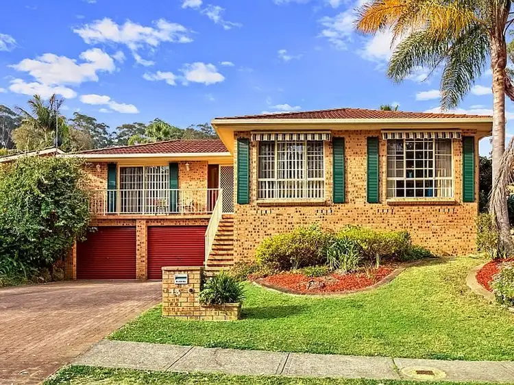 13 Treeland Road, Green Point NSW 2251