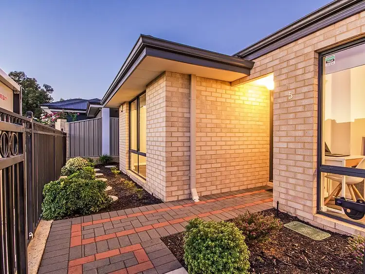 Fifth view of Homely house listing, 5 Maldon Link, Wellard WA 6170