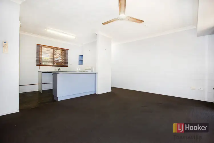 Fifth view of Homely unit listing, 10/7-13 McIlwraith Street, South Townsville QLD 4810