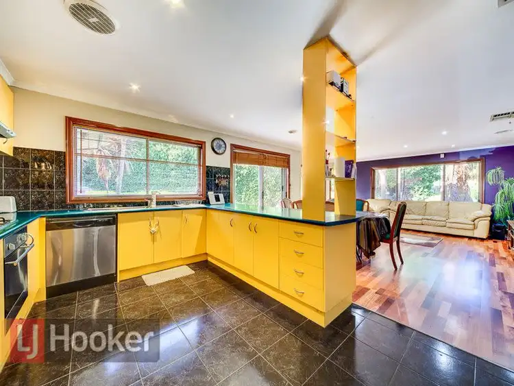 Sixth view of Homely house listing, 35 HEDGELEY ROAD, Keysborough VIC 3173