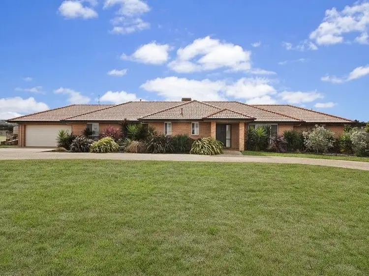 Second view of Homely house listing, 9 Cavallo Crescent, Hidden Valley VIC 3756
