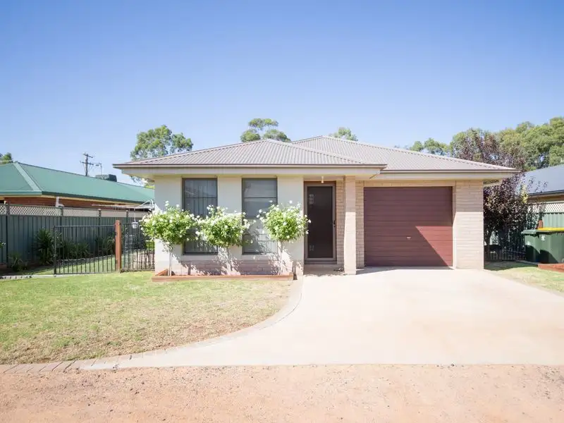 Main view of Homely house listing, 8 Glenshee Close, Dubbo NSW 2830