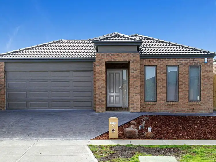 17 Pomegranate Grove, Mernda VIC 3754