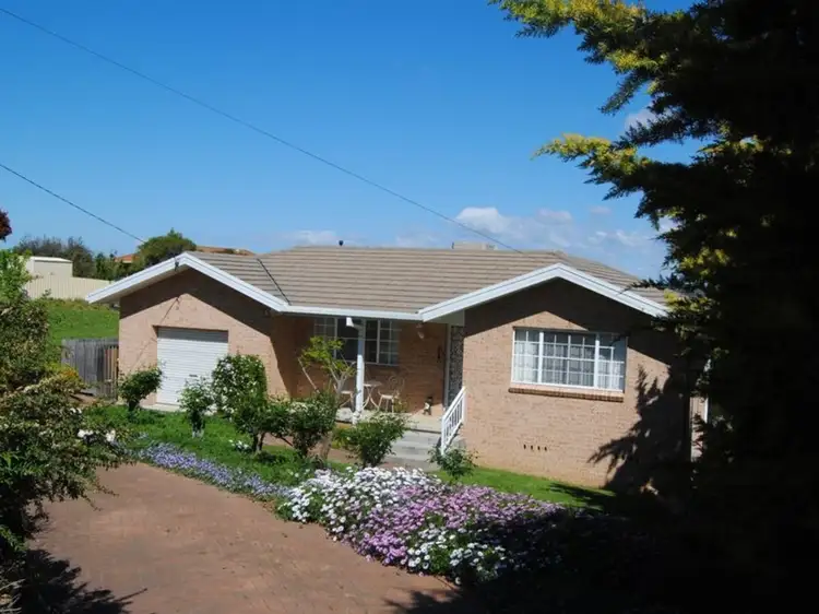 54 Lewin Street, Inverell NSW 2360