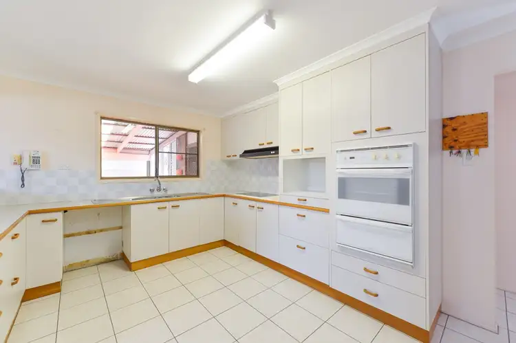Fifth view of Homely house listing, 5 Finchley Street, Telina QLD 4680