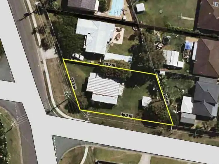 Second view of Homely house listing, 314 Elizabeth Avenue, Clontarf QLD 4019