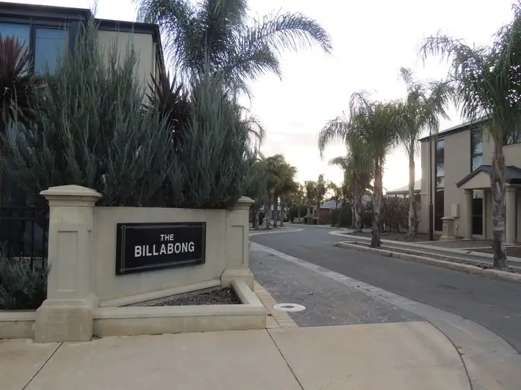 Seventh view of Homely townhouse listing, 6 Betts Court, Swan Hill VIC 3585