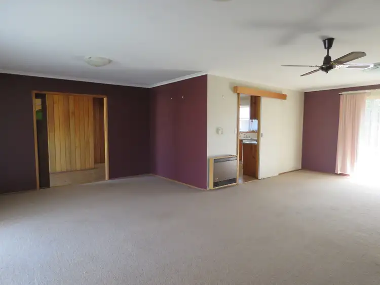 Sixth view of Homely house listing, 8 Newton Close, Paynesville VIC 3880