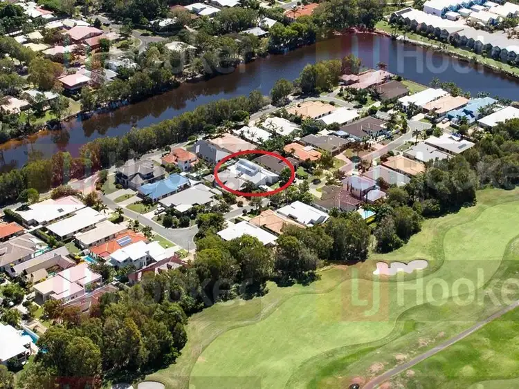 5 Pampling Place, Twin Waters QLD 4564