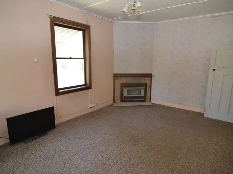 Fourth view of Homely house listing, 2 Chifley Road, Lithgow NSW 2790
