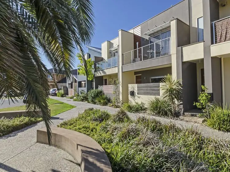 30 Franklin Avenue, Mawson Lakes SA 5095
