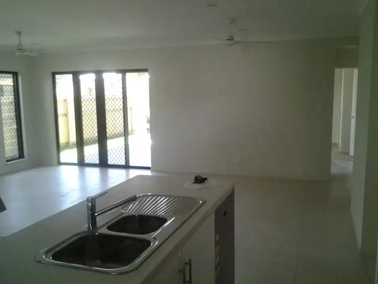 Sixth view of Homely house listing, 10 Gurrumbah Link, Smithfield QLD 4878