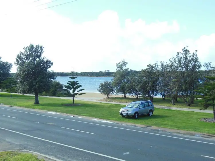 Seventh view of Homely apartment listing, 2/617 Esplanade, Lakes Entrance VIC 3909