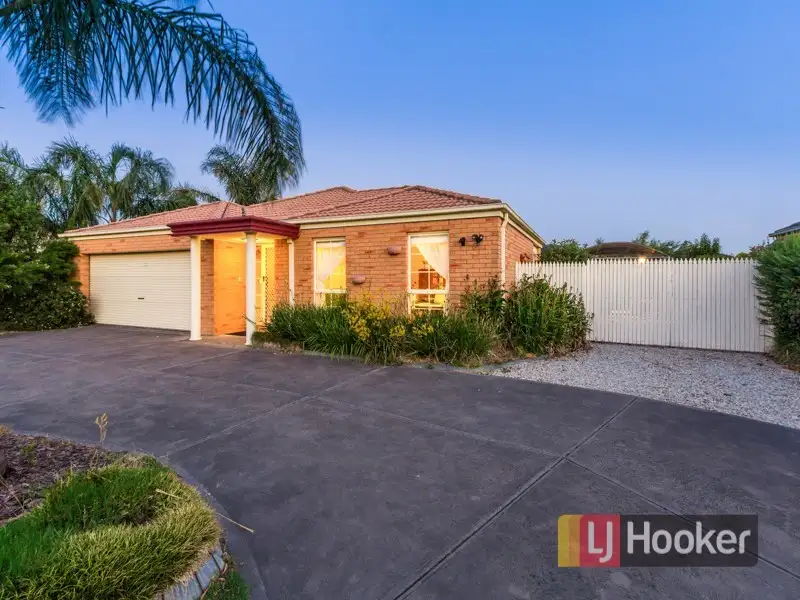 Main view of Homely house listing, 4 Catherine Place, Pakenham VIC 3810