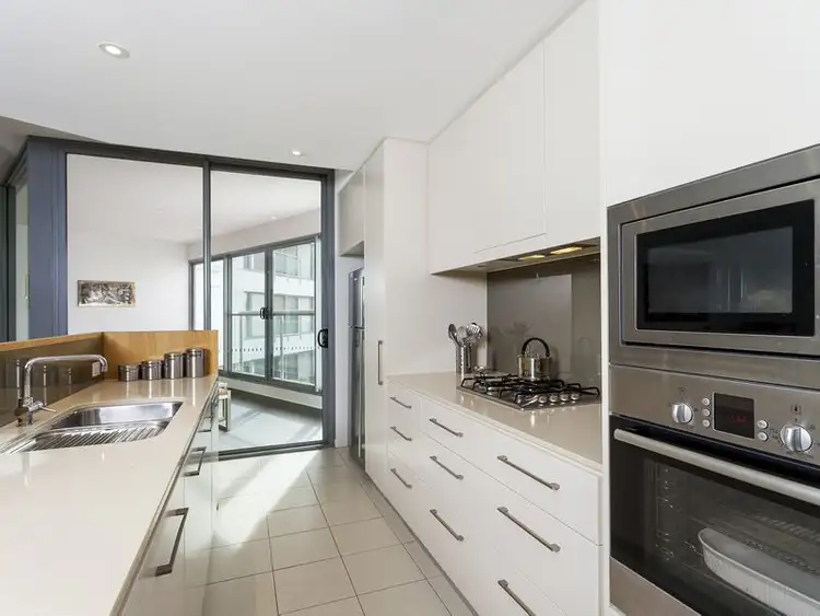 Fifth view of Homely apartment listing, 33/9 Eastlake Parade, Kingston ACT 2604