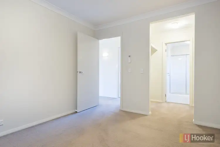 Fourth view of Homely semi-detached listing, 32 Sovereign Circuit, Glenfield NSW 2167