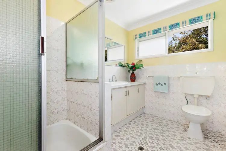 Fifth view of Homely house listing, 90 Illawarra Crescent, Tugun QLD 4224