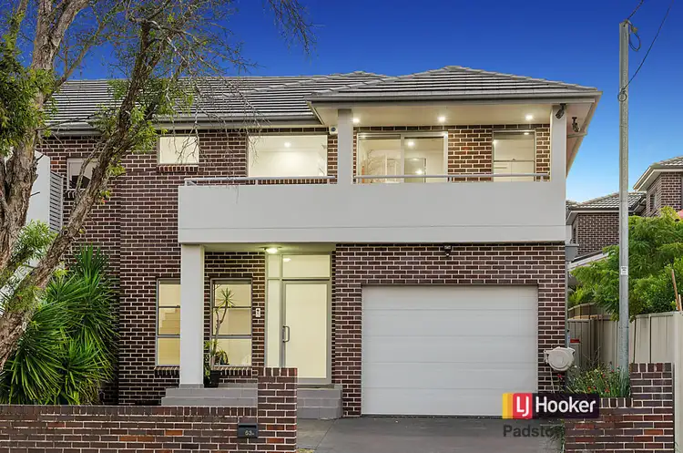 53a Thomas Street, Picnic Point NSW 2213