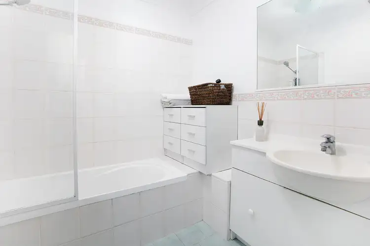 Fourth view of Homely unit listing, 9/13-15 Francis Street, Dee Why NSW 2099