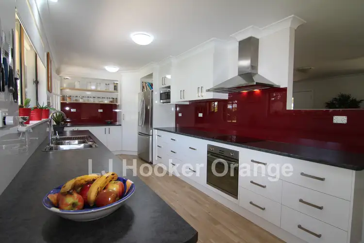 Sixth view of Homely house listing, 10 Don Peters Place, Orange NSW 2800
