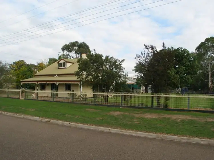 Main view of Homely house listing, 40 Dixon Street, Stratford VIC 3862