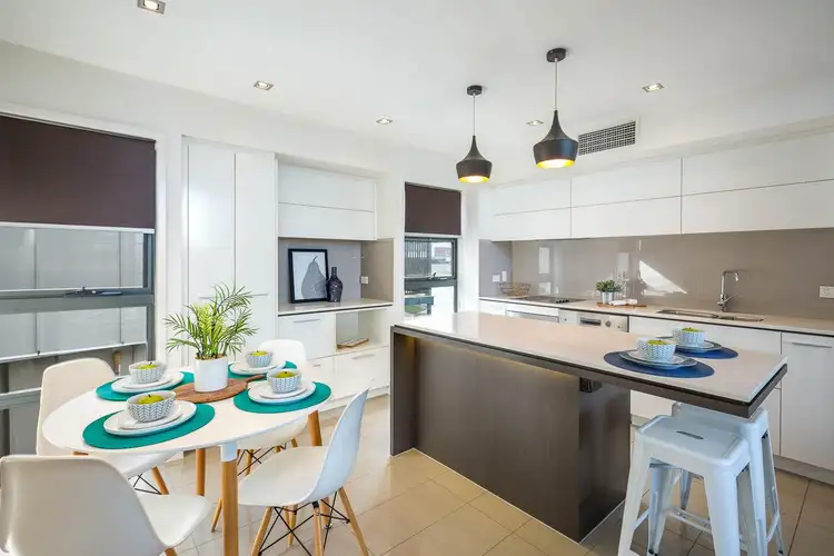 Fourth view of Homely townhouse listing, 2/39 Waterton Street, Annerley QLD 4103