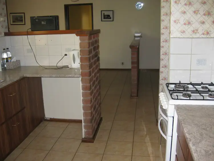 Seventh view of Homely house listing, 6 Keedes Court, Parmelia WA 6167