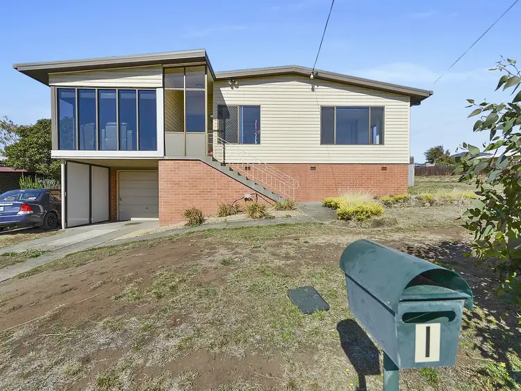 1 Rosbar Street, Claremont TAS 7011