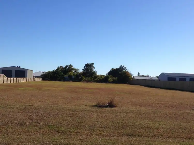 8 Watchbell Street, Innes Park QLD 4670