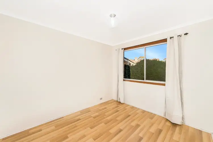 Seventh view of Homely house listing, 4 Andrew Crescent, Calwell ACT 2905