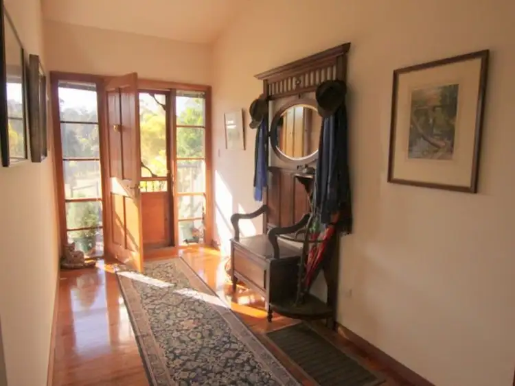 Seventh view of Homely house listing, 20 Coller Court, Alexandra VIC 3714