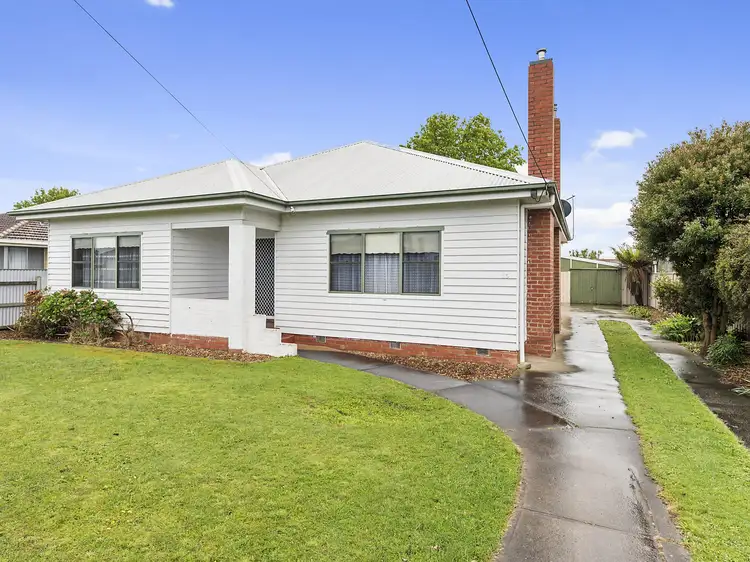 15 Wynne Street, Colac VIC 3250