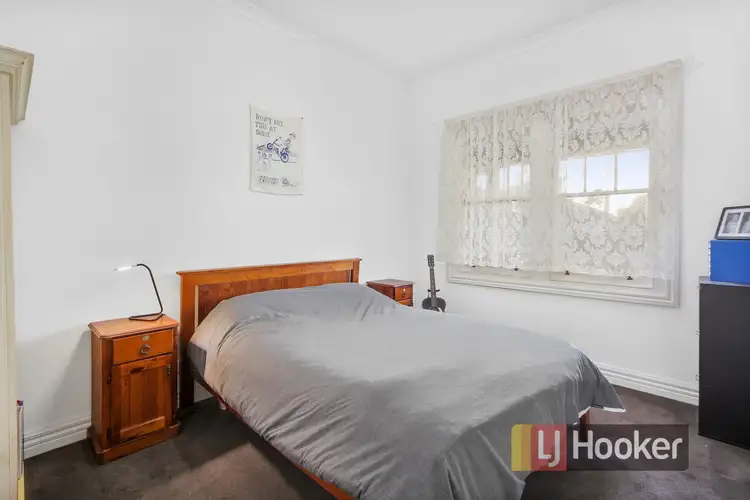 Fifth view of Homely townhouse listing, 3/7 Alexander Avenue, Koo Wee Rup VIC 3981