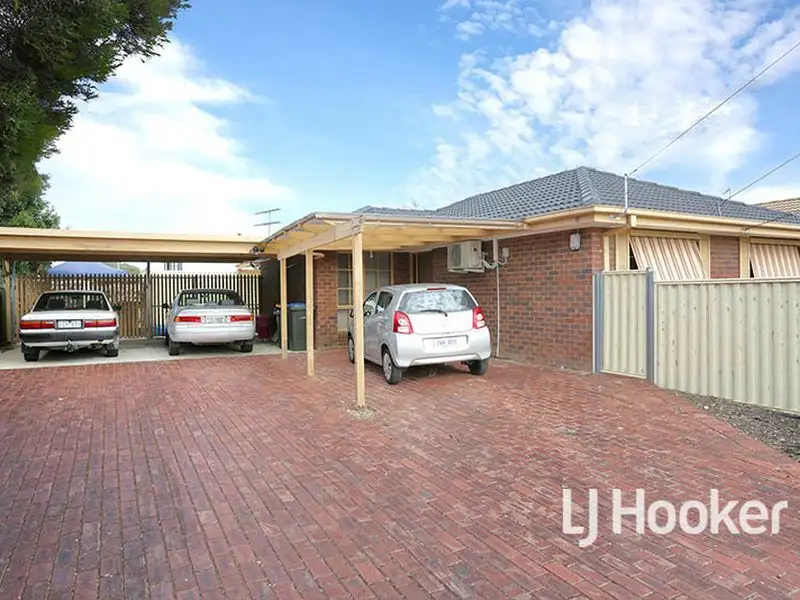 Main view of Homely house listing, 30 Iluka Drive, Werribee VIC 3030