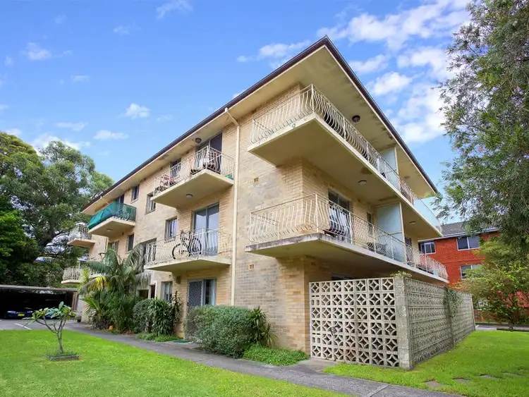 Third view of Homely unit listing, 9/8 Fairway Close, Manly Vale NSW 2093